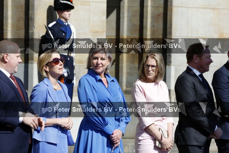 Amsterdam 9 juni 2026
Op uitnodiging van Zijne Majesteit de Koning - Koning Willem Alexander en Koningin Maxima brengt de bondspresident van Duitsland, Frank-Walter Steinmeier, een staatsbezoek aan Nederland. Hij wordt hierbij vergezeld door zijn echtgenote Elke BÃ¼denbender.