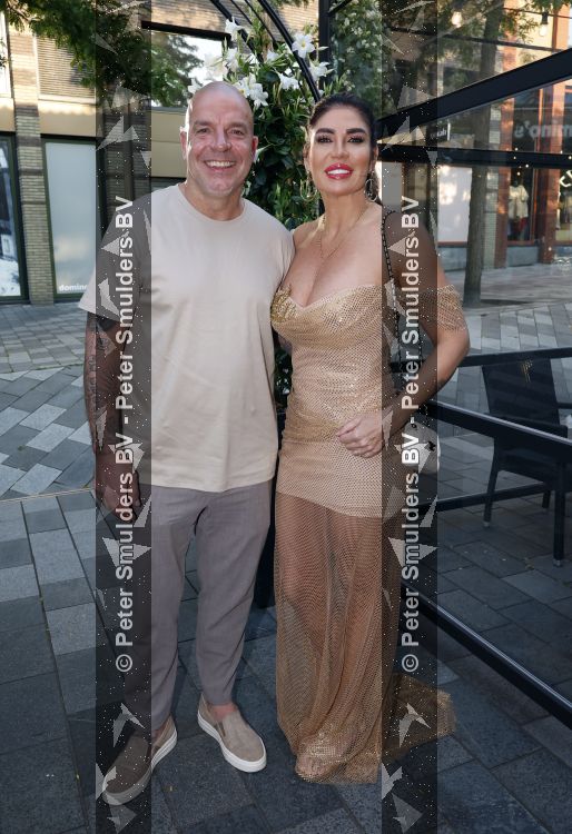 Nieuwegein 27 jumi 2026
Denny Braaf en zijn vrouw Germaine trouwen bij Wills in Nieuwegein . Andy v d Meijde en zijn vrouw Melissa
