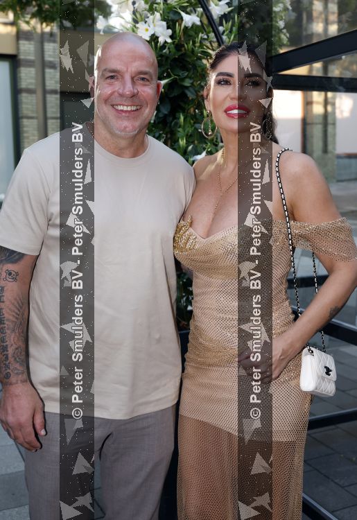 Nieuwegein 27 jumi 2026
Denny Braaf en zijn vrouw Germaine trouwen bij Wills in Nieuwegein . Andy v d Meijde en zijn vrouw Melissa