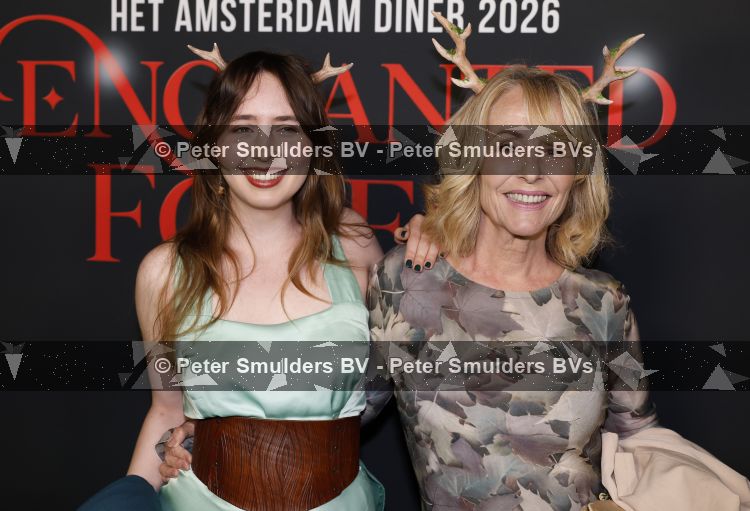 Amsterdam 13 juni 2026
Amsterdam diner 2026 tbv het aidsfonds in Afas Live . Angela Groothuizen met dochter