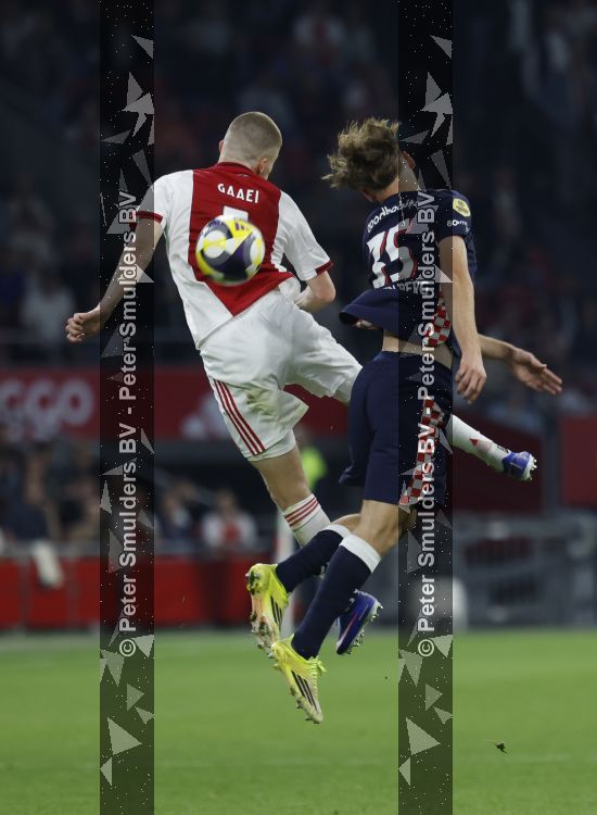 Amsterdam, 2 Mei 2026
Kompetitiewedstrijd AJAX-PSV, eindstand 2-2
Anton Gaaei met Joel v d Berg