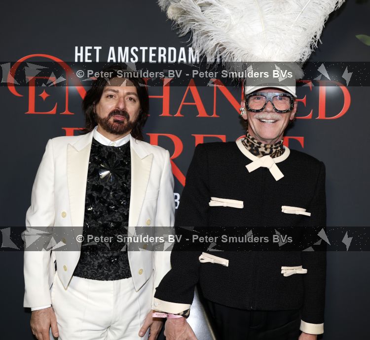 Amsterdam 13 juni 2026
Amsterdam diner 2026 tbv het aidsfonds in Afas Live . Bastiaan v Schaik met partner