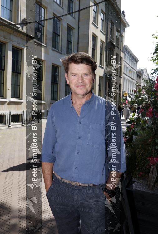 Den Haag 21 mei 2026
Boekpresentatie Jair Ferwerda in Den Haag bij Cafe restaurant Luden . Beau v erven Dorens 