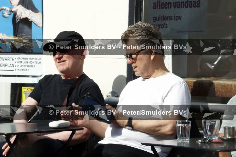 Amsterdam 29 mei 2026
Boris Dittrich en Jehoshua Rozenman op terras bij de coffee company 