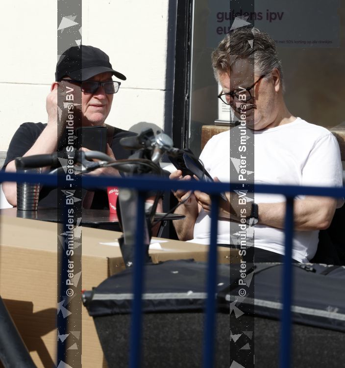 Amsterdam 29 mei 2026
Boris Dittrich en Jehoshua Rozenman op terras bij de coffee company 