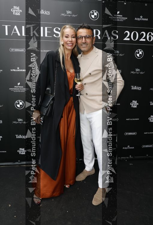 Amsterdam 4 juni 2026
Talkies terras awards bij hotel Pestana . Ook de nieuwe cover met daarop Eelko v Kooten en Olcay Gulsen wordt onthult. Carolien ter Linden en Tamer Gonen 