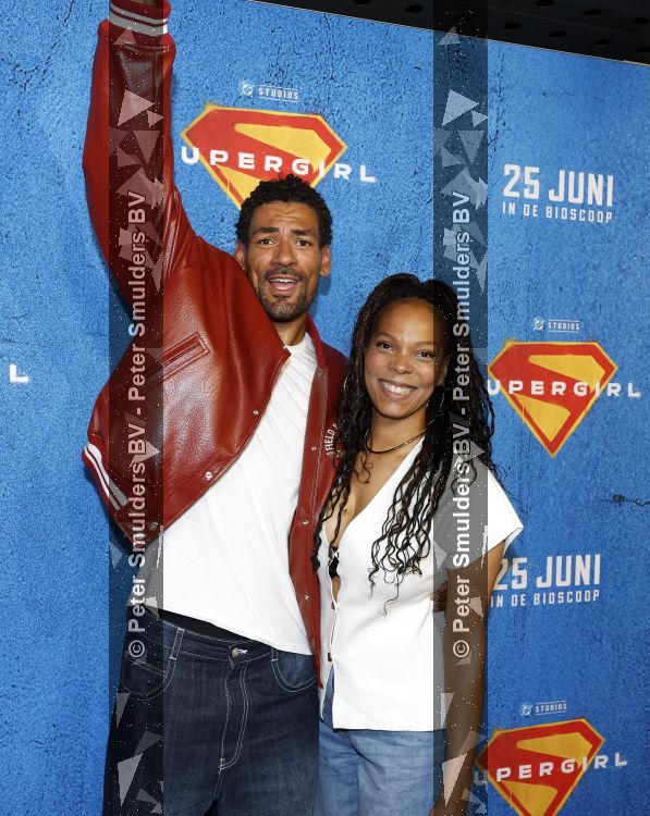 Amsterdam 23 juni 2026
Premiere Supergirl in Pathe Arena. Carolina Dijkhuizen kwam met (een) vriend