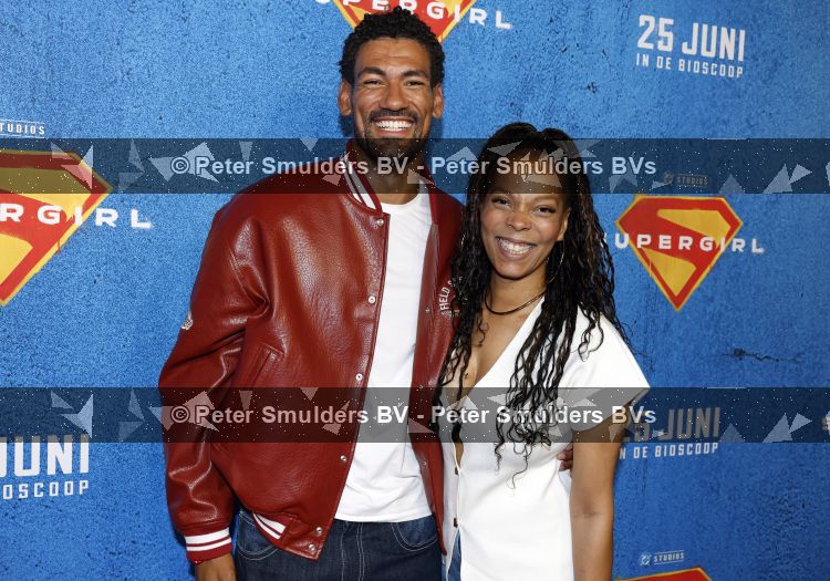 Amsterdam 23 juni 2026
Premiere Supergirl in Pathe Arena. Carolina Dijkhuizen kwam met (een) vriend