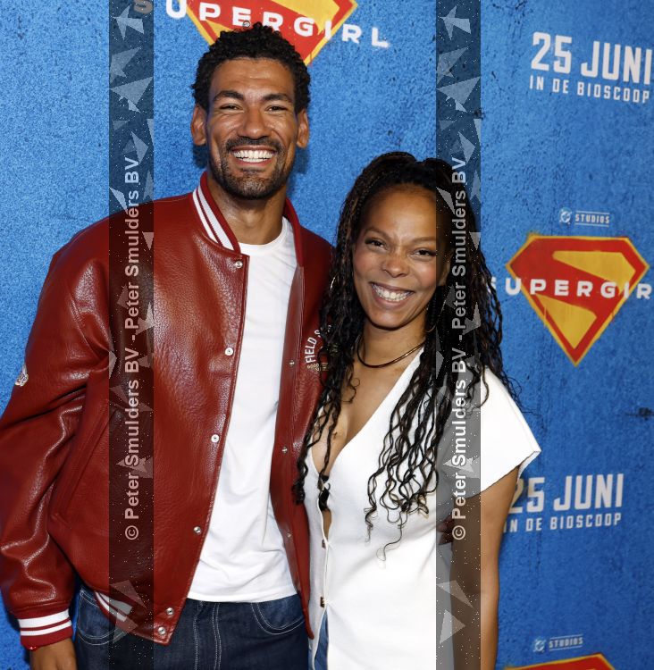 Amsterdam 23 juni 2026
Premiere Supergirl in Pathe Arena. Carolina Dijkhuizen kwam met (een) vriend