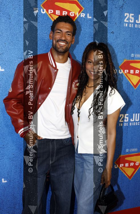 Amsterdam 23 juni 2026
Premiere Supergirl in Pathe Arena. Carolina Dijkhuizen kwam met (een) vriend