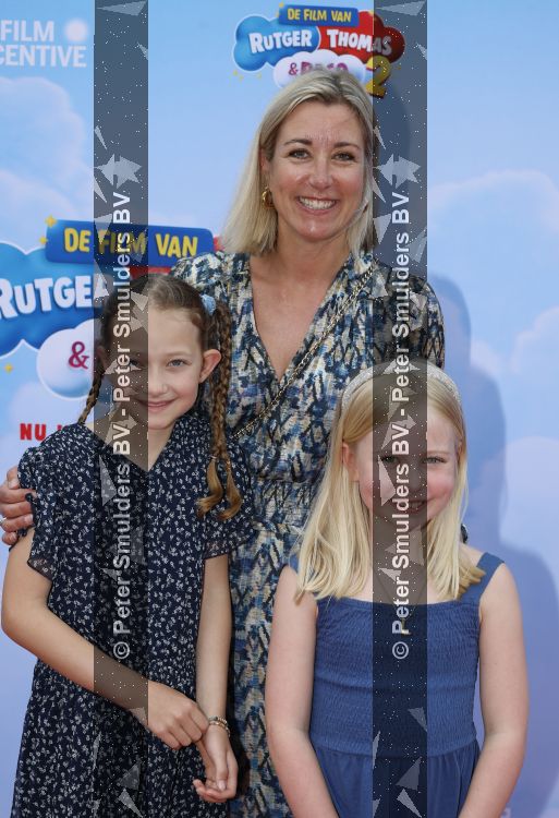 Amsterdam 31 mei 2026
Premiere Rutger Thomas en Paco 2 in Pathe Arena . Carrie ten Napel met dochter 