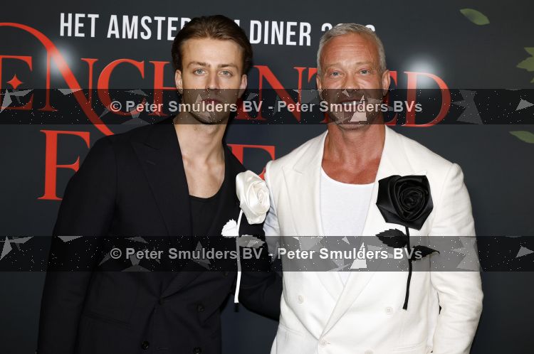 Amsterdam 13 juni 2026
Amsterdam diner 2026 tbv het aidsfonds in Afas Live . Claes Iversen kwam met partner