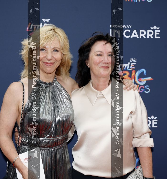 Amsterdam 28 juni 2026
Premiere the little big things in Carre . Claudia de Breij met een kennis