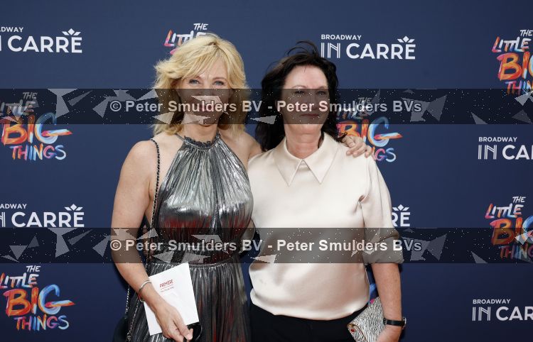 Amsterdam 28 juni 2026
Premiere the little big things in Carre . Claudia de Breij met een kennis