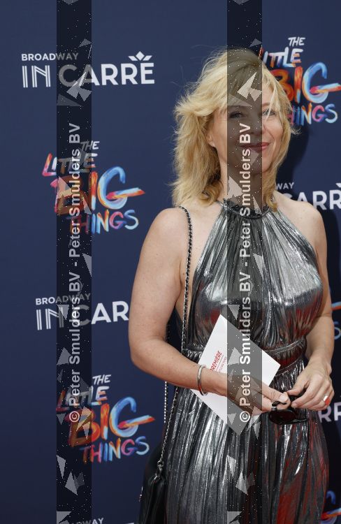 Amsterdam 28 juni 2026
Premiere the little big things in Carre . Claudia de Breij met een kennis