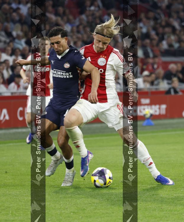 Amsterdam, 2 Mei 2026
Kompetitiewedstrijd AJAX-PSV, eindstand 2-2
Couhaib Drouech en Kasper Dolberg