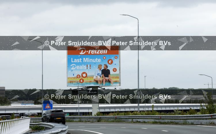 Schiphol 15 juni 2026
D Reizen Hans Kraay en Sofie Kraay Abri 