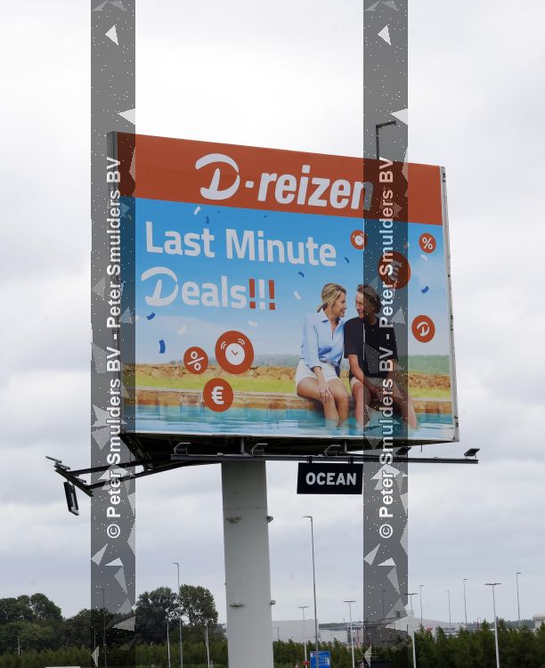 Schiphol 15 juni 2026
D Reizen Hans Kraay en Sofie Kraay Abri 