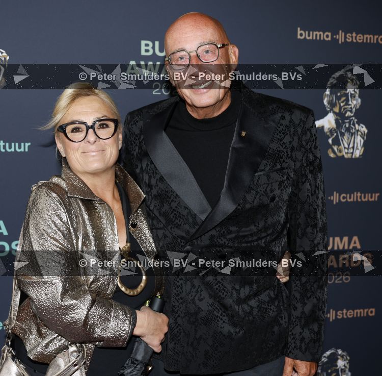 Amsterdam 8 juni 2026
Buma awards in de schouwburg van Amsterdam . daniel Dekker met zijn vrouw 