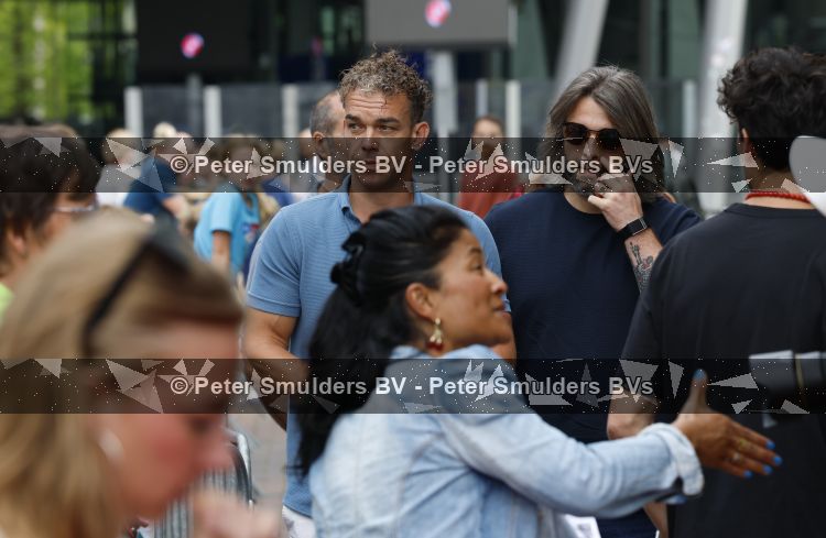 Amsterdam 31 mei 2026
Premiere Rutger Thomas en Paco 2 in Pathe Arena . Dionne Slagter kwam met haar broer (blauwe polo) en partner ( zonnebril )