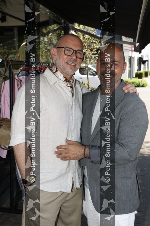 Hilversum 22 mai 2026
Domenik Romano en Ferenc Damen  van het programa MAFS in hun kleing winkel 