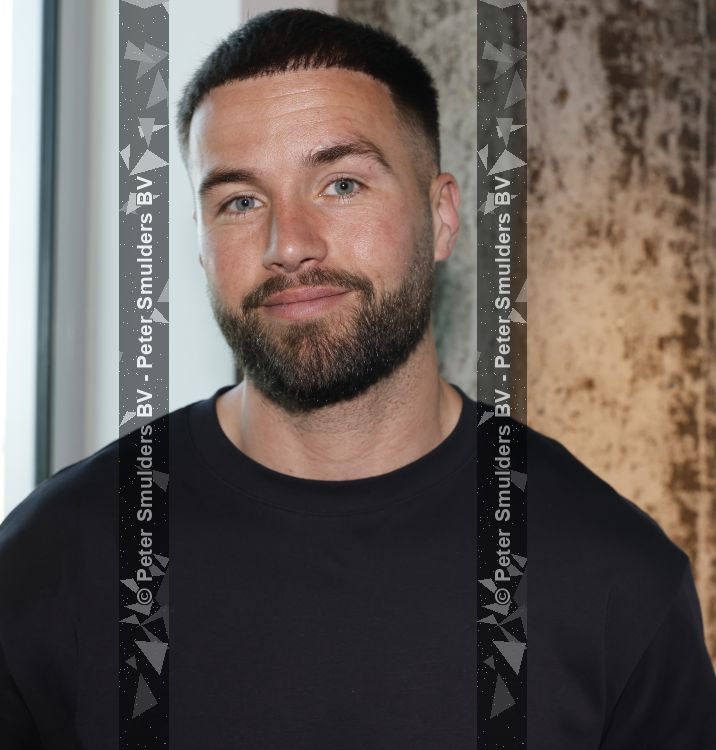 Amsterdam 26 mei 2026
Presentatie Marijn Kuipers / NOA in de Adam toren met aanwezig heel veel influencers. Donny Roielvink en zijn moeder Lucienne Kenter 