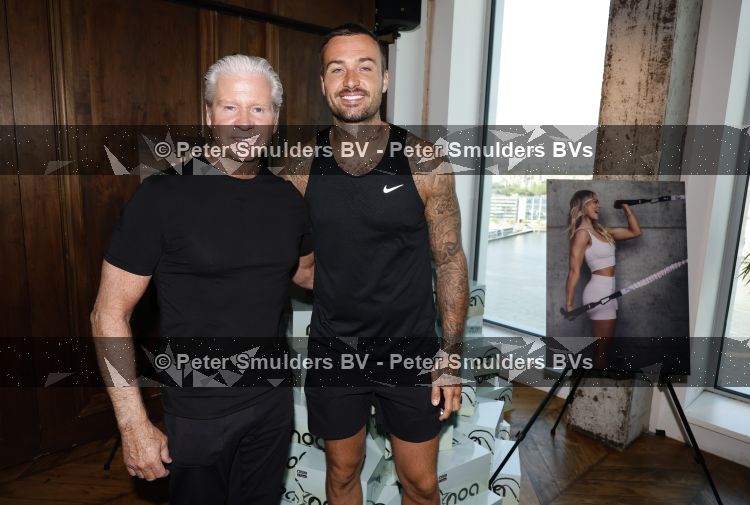 Amsterdam 26 mei 2026
Presentatie Marijn Kuipers / NOA in de Adam toren met aanwezig heel veel influencers. Dries Roelvink en Dave Roelvink