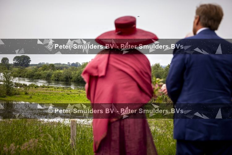 ROERMOND 19 mei 2026 Koning Willem Alexander en Koningin Maxima brengen een streekbezoek aan de gemeenten Maasgouw, Echt-Susteren, Roerdalen en Roermond. Tijdens het streekbezoek bezoekt het paar de schutterij in Wessem, Abdij Lilbosch in Echt, het smalste stukje Nederland in Illikhoven en Roermond, 19 Mei 2026. drone 