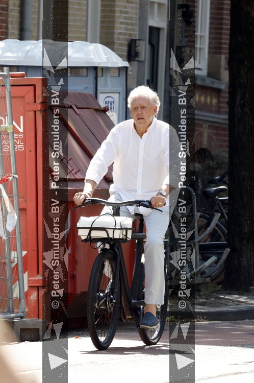 Amsterdam 24 juni 2026
Ed Nijpels op de fiets in Amsterdam 