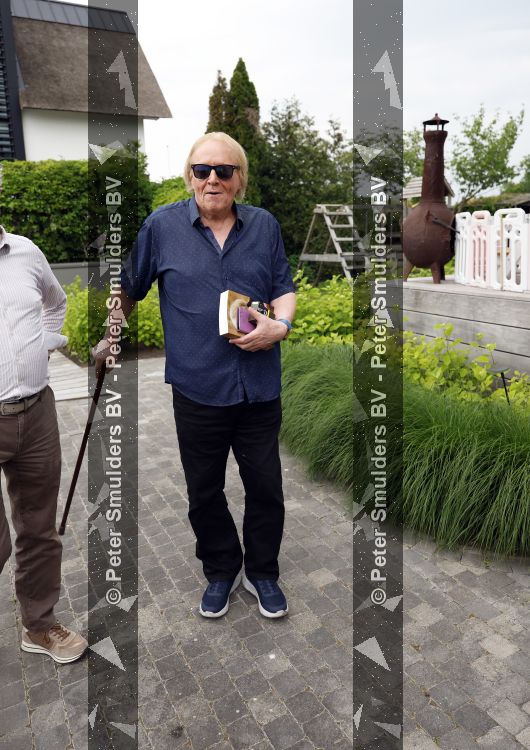 Loosdrecht 29 mei 2026
Eddy Ouwens viert zijn 80e verjaardag met een boottocht en een borrel bij Lakeside cafe .