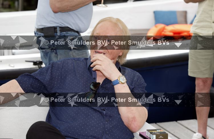 Loosdrecht 29 mei 2026
Eddy Ouwens viert zijn 80e verjaardag met een boottocht en een borrel bij Lakeside cafe .