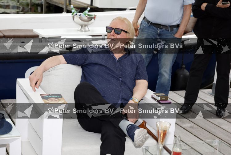 Loosdrecht 29 mei 2026
Eddy Ouwens viert zijn 80e verjaardag met een boottocht en een borrel bij Lakeside cafe .