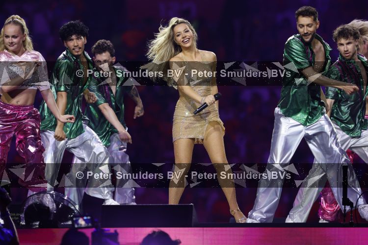 Amsterdam 20 juni 2026
Concert Topppers in de Johan Cruijff arena . 
Emma Heesters
