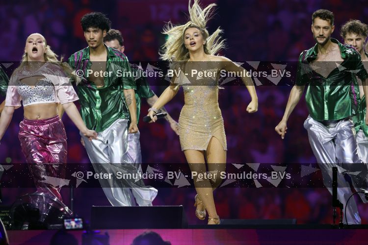 Amsterdam 20 juni 2026
Concert Topppers in de Johan Cruijff arena . 
Emma Heesters
