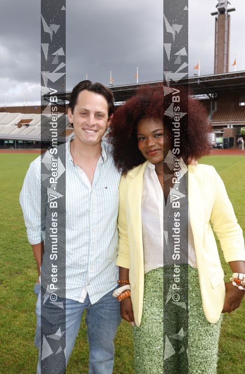 Amsterdam 4 juni 2026
Lunch met artiesten en influencers van de Amsterdamse zomer in het Olympisch stadion. Emma Lacroix en Maurits