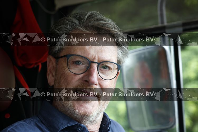 Amsterdam 27 mei 2026
3e deel van de boekenreeks 60 jaar Top 40 wordt feestelijk gelanceerd door bestickerde Top 40-tram met Erik de Zwart als trambestuurder. Natalie La Rose Erik de Zwart, Godfried Nevels en Jeroen Nieuwenhuize  zijn aanwezig 