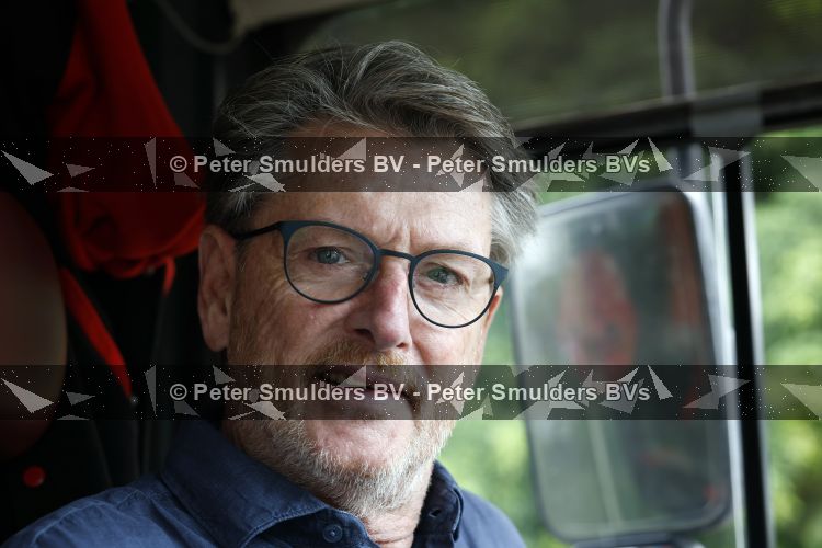 Amsterdam 27 mei 2026
3e deel van de boekenreeks 60 jaar Top 40 wordt feestelijk gelanceerd door bestickerde Top 40-tram met Erik de Zwart als trambestuurder. Natalie La Rose Erik de Zwart, Godfried Nevels en Jeroen Nieuwenhuize  zijn aanwezig 
