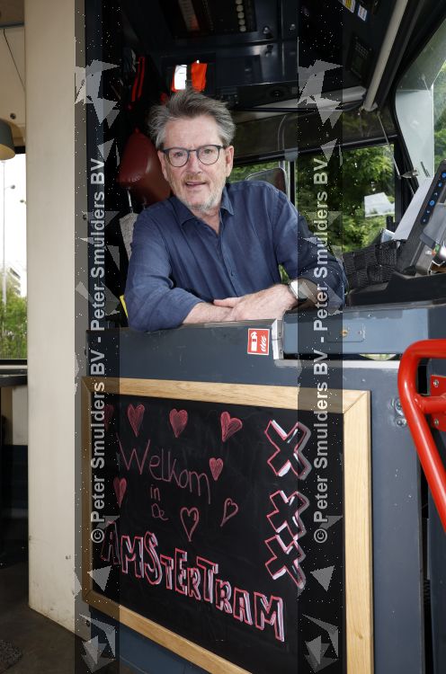 Amsterdam 27 mei 2026
3e deel van de boekenreeks 60 jaar Top 40 wordt feestelijk gelanceerd door bestickerde Top 40-tram met Erik de Zwart als trambestuurder. Natalie La Rose Erik de Zwart, Godfried Nevels en Jeroen Nieuwenhuize  zijn aanwezig 