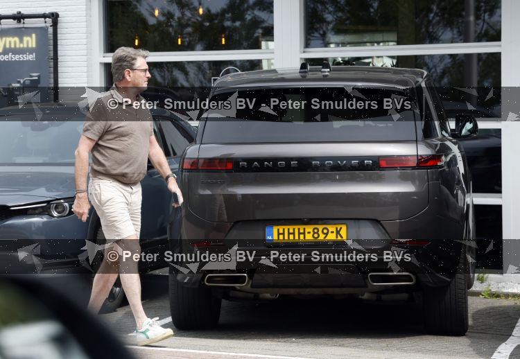 Loosdrecht 29 mei 2026
Eddy Ouwens viert zijn 80e verjaardag met een boottocht en een borrel bij Lakeside cafe . Eik de Zwart 