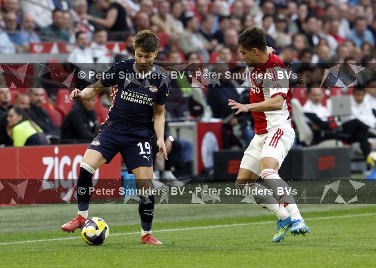 Amsterdam, 2 Mei 2026
Kompetitiewedstrijd AJAX-PSV, eindstand 2-2
Esmir Bajraktarevic