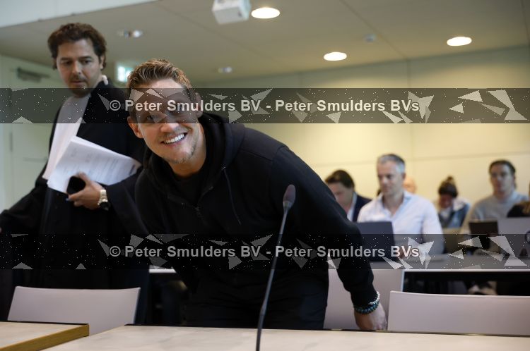 Utrecht 13 mei 2026
Rechtszaak van Ferry Doedens bij de rechtbank van Utrecht waar veel pers aanwezig is . Ferry heeft met drugs op achter het stuur van zijn auto gezeten.