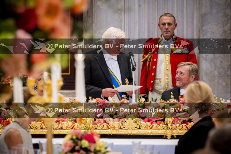 Amsterdam 9 juni 2026
Op uitnodiging van Zijne Majesteit de Koning - Koning Willem Alexander en Koningin Maxima brengt de bondspresident van Duitsland, Frank-Walter Steinmeier, een staatsbezoek aan Nederland. Hij wordt hierbij vergezeld door zijn echtgenote Elke BÃ¼denbender.