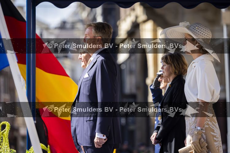 Amsterdam 9 juni 2026
Op uitnodiging van Zijne Majesteit de Koning - Koning Willem Alexander en Koningin Maxima brengt de bondspresident van Duitsland, Frank-Walter Steinmeier, een staatsbezoek aan Nederland. Hij wordt hierbij vergezeld door zijn echtgenote Elke BÃ¼denbender.