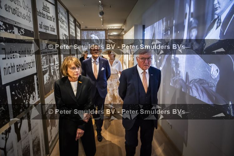 Amsterdam 9 juni 2026
Op uitnodiging van Zijne Majesteit de Koning - Koning Willem Alexander en Koningin Maxima brengt de bondspresident van Duitsland, Frank-Walter Steinmeier, een staatsbezoek aan Nederland. Hij wordt hierbij vergezeld door zijn echtgenote Elke BÃ¼denbender.