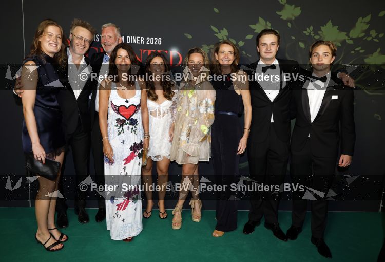 Amsterdam 13 juni 2026
Amsterdam diner 2026 tbv het aidsfonds in Afas Live . Frederique Leeflang met haar familie 