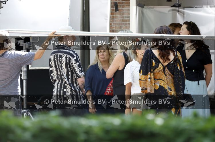 Laren 23 juni 2026
Opnames Gooische vrouwen met aanwezig Linda de Mol Tjitske Reidinga Susan Visser en Lies Visschedijk . Opnames vinden plaats bij restaurant Brink 20 
