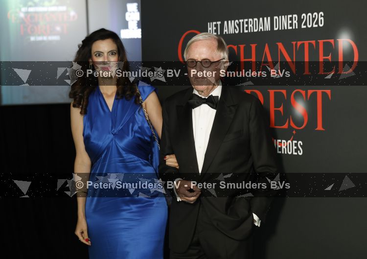 Amsterdam 13 juni 2026
Amsterdam diner 2026 tbv het aidsfonds in Afas Live . Harry Mens met vriendin 