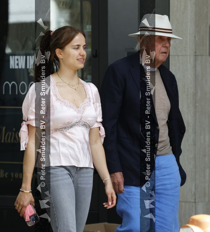 Amsterdam 29 mei 2026
Harry Mens en zijn jongste dochter Nour doen samen boodschappen in Amsterdam zuid.