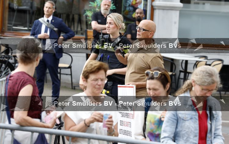 Den Haag 30 juni 2026
Koning Willem Alexander Koningin Maxima en prinses Amalia bij afscheid van Thom de Graaf in raad v State . Huig Plug 