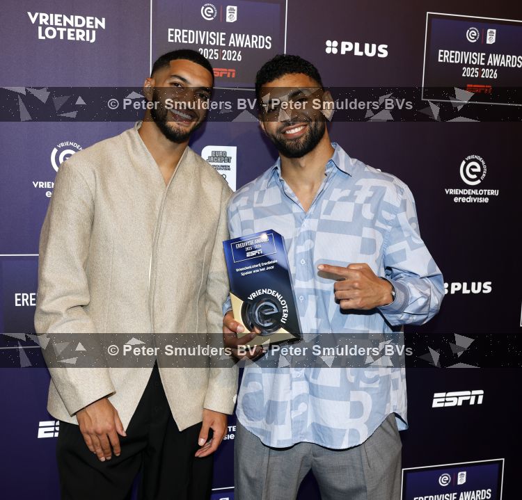 Maarssen 25 mei 2026
Ismael Saibari wordt gekozen tot beste speler van de nederlandse eredivie op het gala van ESPN in de Fabrique . Ismael met broer